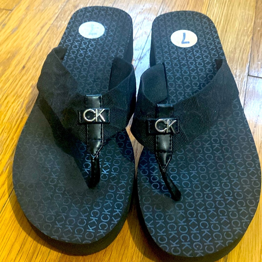 🩴Calvin Klein Flip Flops